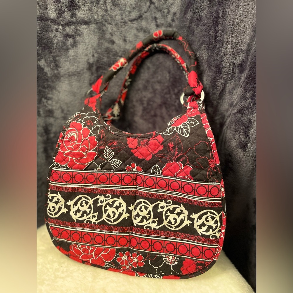 Marie Lifestyles collection cloth purse